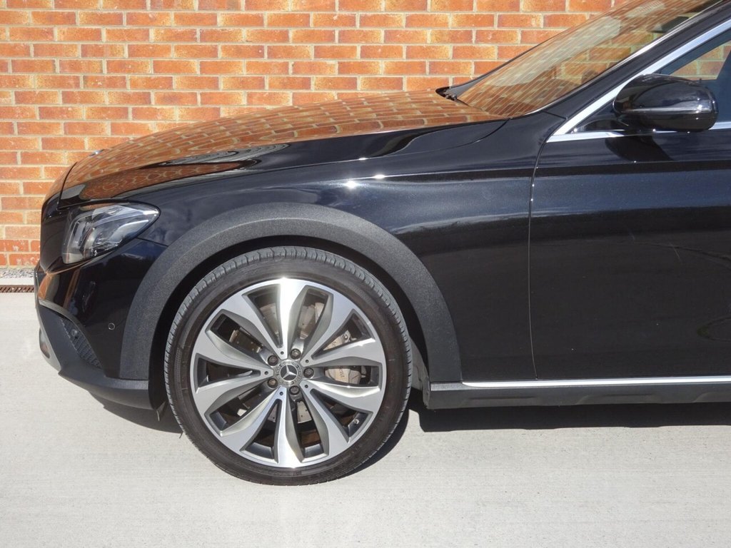 Used Mercedes-Benz E Class 2018 for sale - 76124169: Photo 11