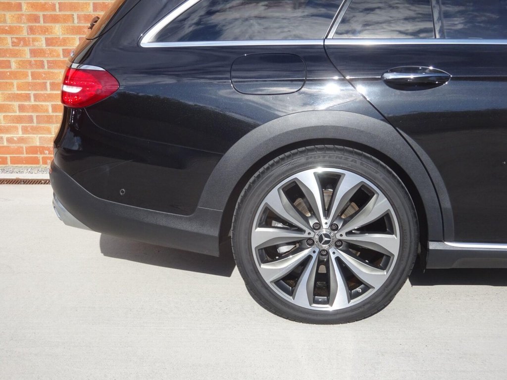 Used Mercedes-Benz E Class 2018 for sale - 76124169: Photo 12