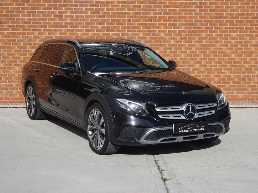 Used Mercedes-Benz E Class 2018 for sale - 76124169: Photo 2