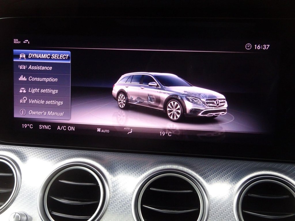 Used Mercedes-Benz E Class 2018 for sale - 76124169: Photo 35