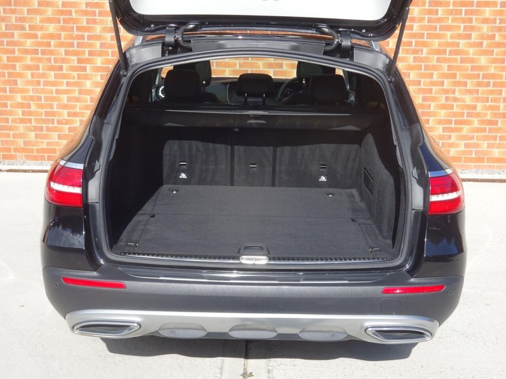 Used Mercedes-Benz E Class 2018 for sale - 76124169: Photo 45