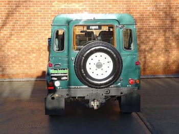 Used Land Rover Defender 2016 for sale - 78672370: Photo
