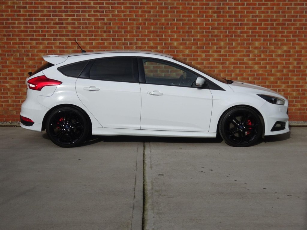 Used Ford Focus 2018 for sale - 77891289: Photo 3