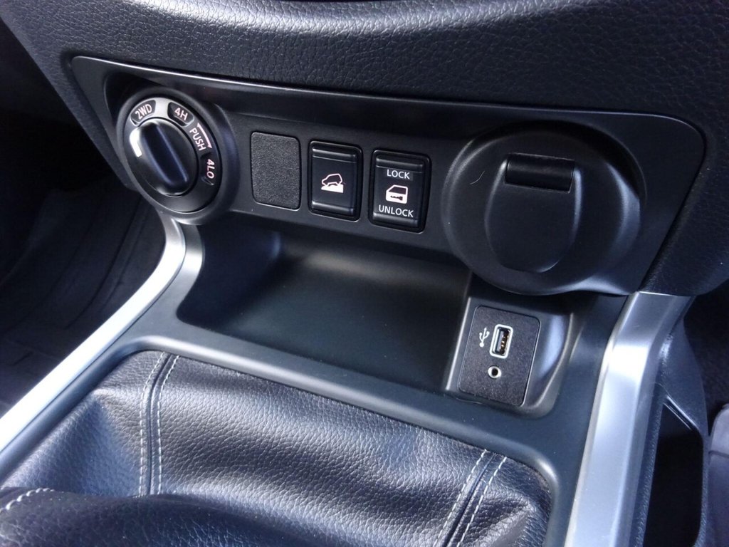 Used Nissan Navara 2020 for sale - 77394494: Photo 23