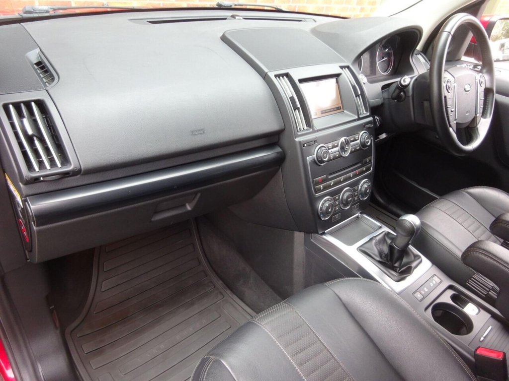 Used Land Rover Freelander 2013 for sale - 78158538: Photo 17