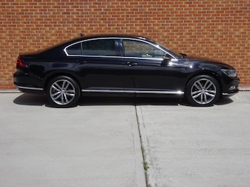 Used Volkswagen Passat 2017 for sale - 78811164: Photo