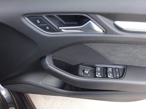 Used Audi A3 2018 for sale - 75444566: Photo 32