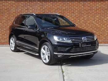 Used Volkswagen Touareg 2018 for sale - 78677823: Photo