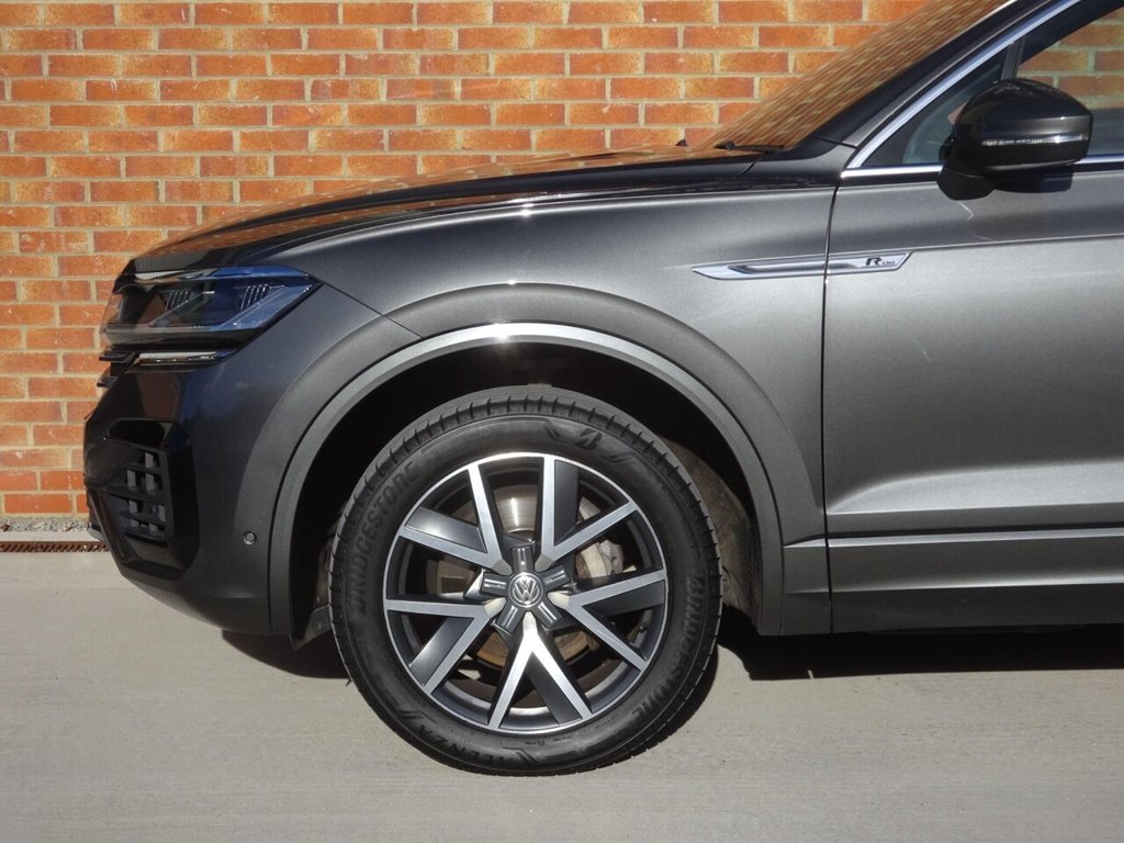 Used Volkswagen Touareg 2018 for sale - 76350576: Photo 11