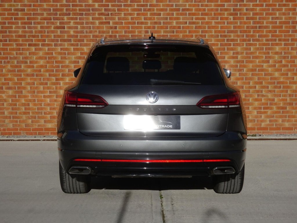 Used Volkswagen Touareg 2018 for sale - 76350576: Photo 5
