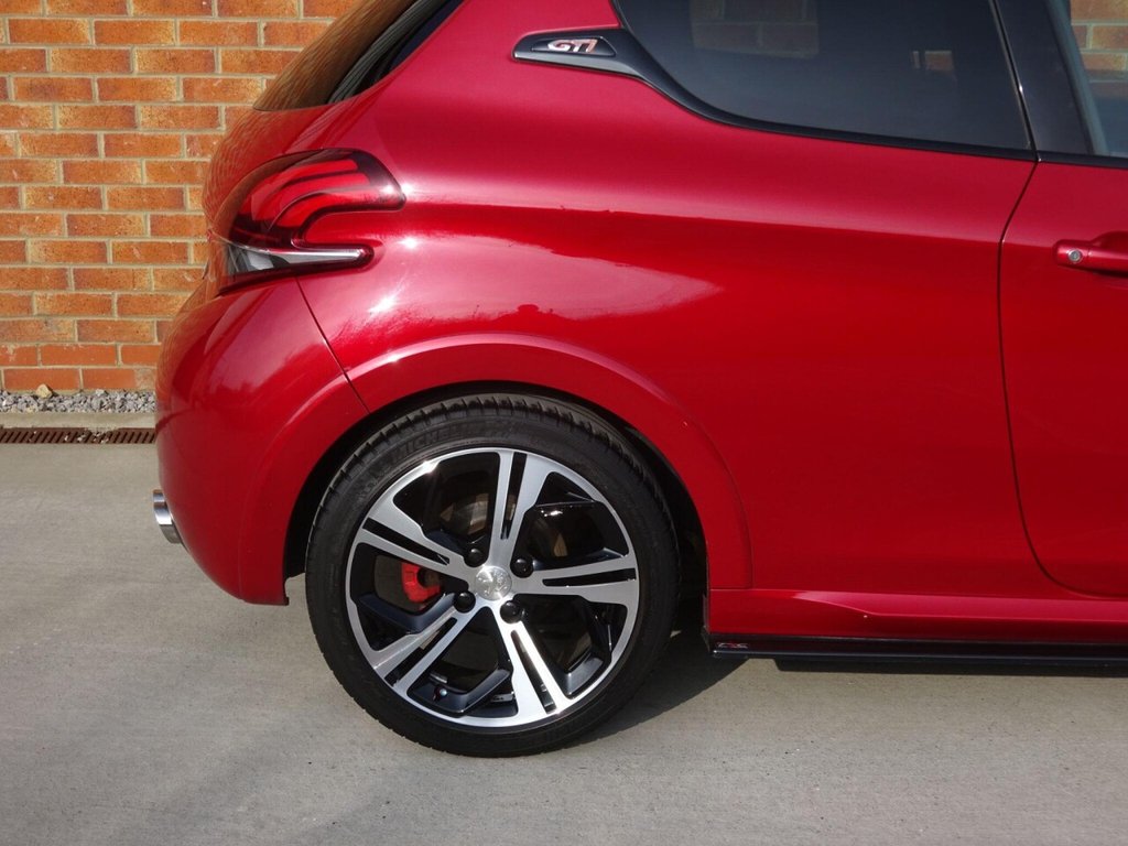 Used Peugeot 208 2017 for sale - 77795038: Photo 12