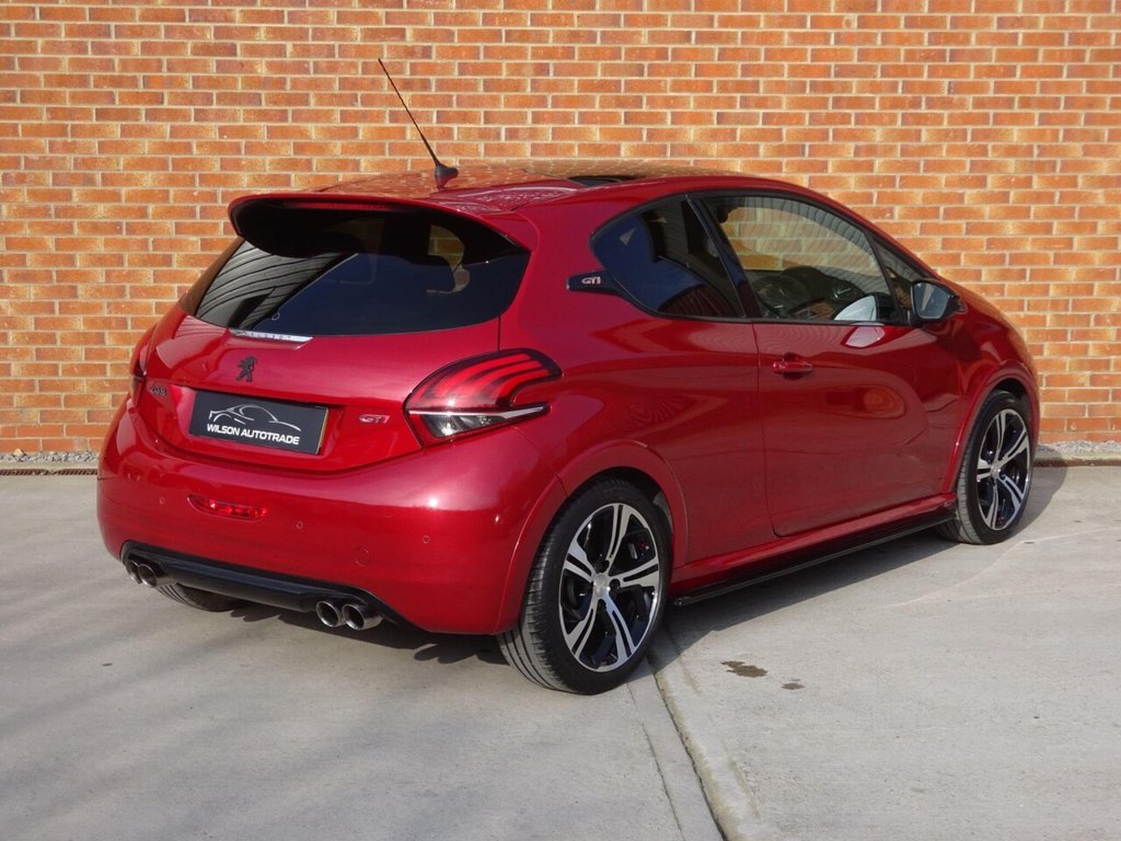 Used Peugeot 208 2017 for sale - 77795038: Photo 4