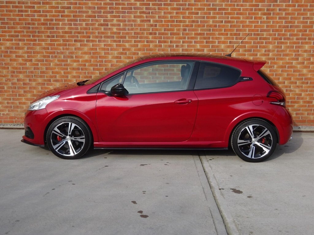 Used Peugeot 208 2017 for sale - 77795038: Photo 7