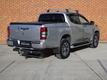 Used Mitsubishi L200 2020 for sale - 77647869: Photo