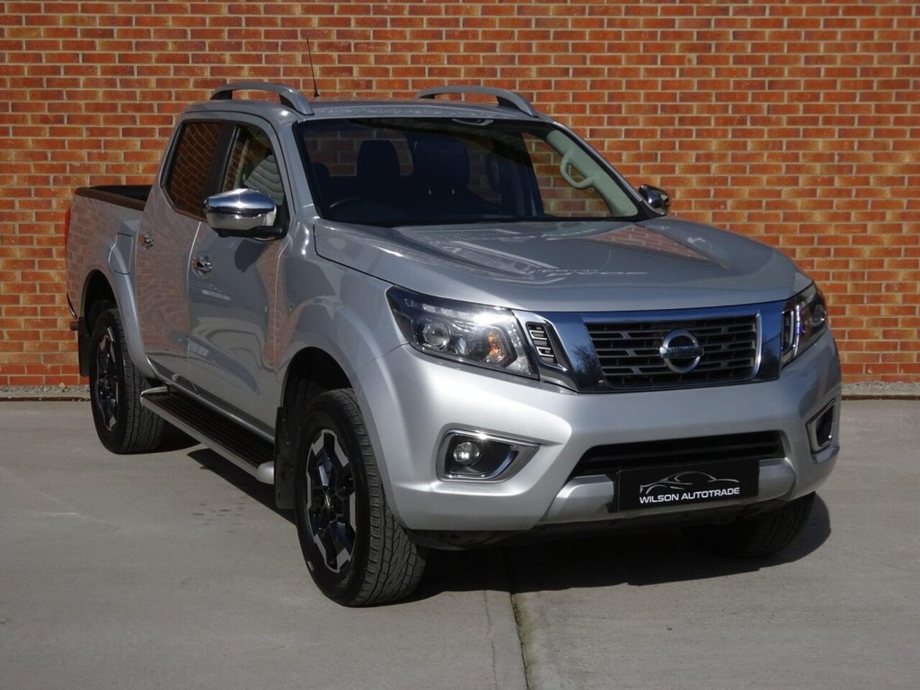 Used Nissan Navara 2021 for sale - 77952985: Photo 2