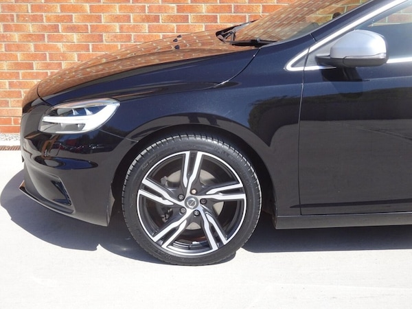 Used Volvo V40 2018 for sale - 75444568: Photo 11