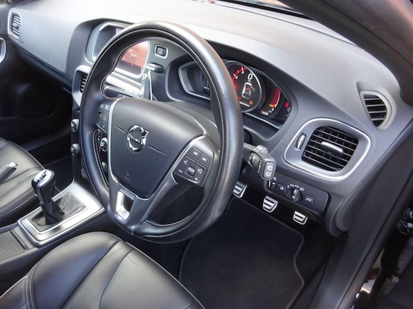 Used Volvo V40 2018 for sale - 75444568: Photo 25