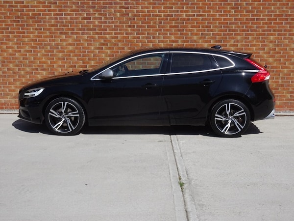 Used Volvo V40 2018 for sale - 75444568: Photo 7