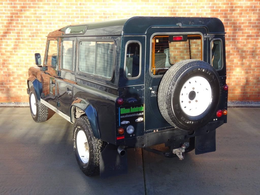 Used Land Rover Defender 2016 for sale - 76202839: Photo 5