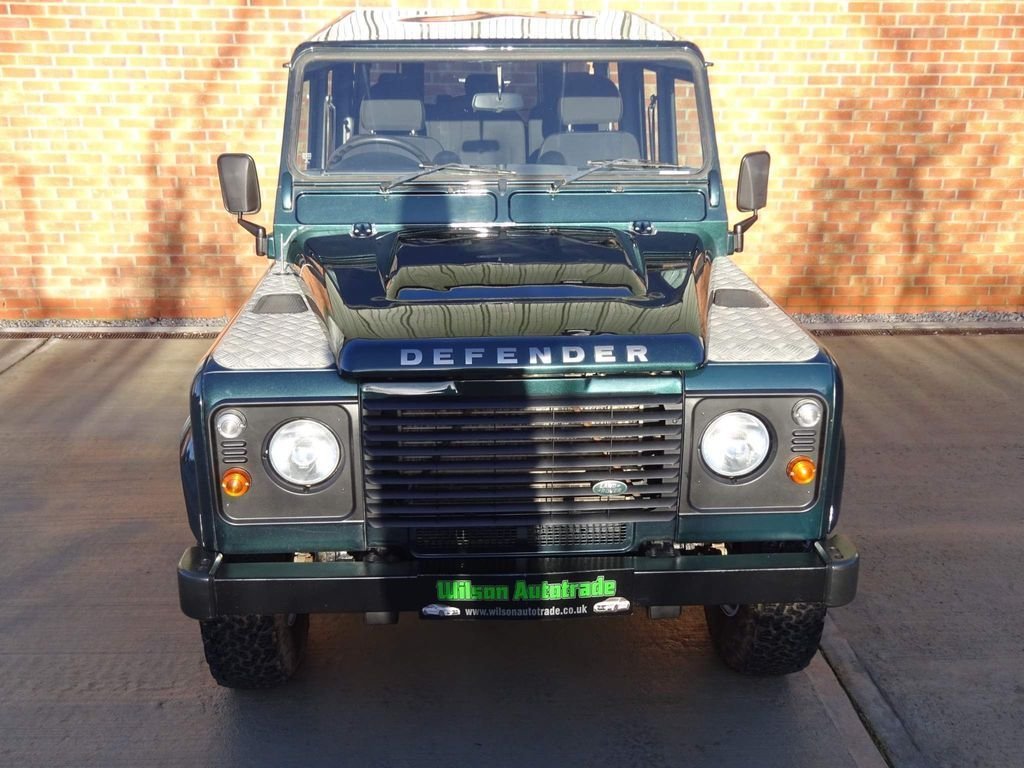 Used Land Rover Defender 2016 for sale - 76202839: Photo 8