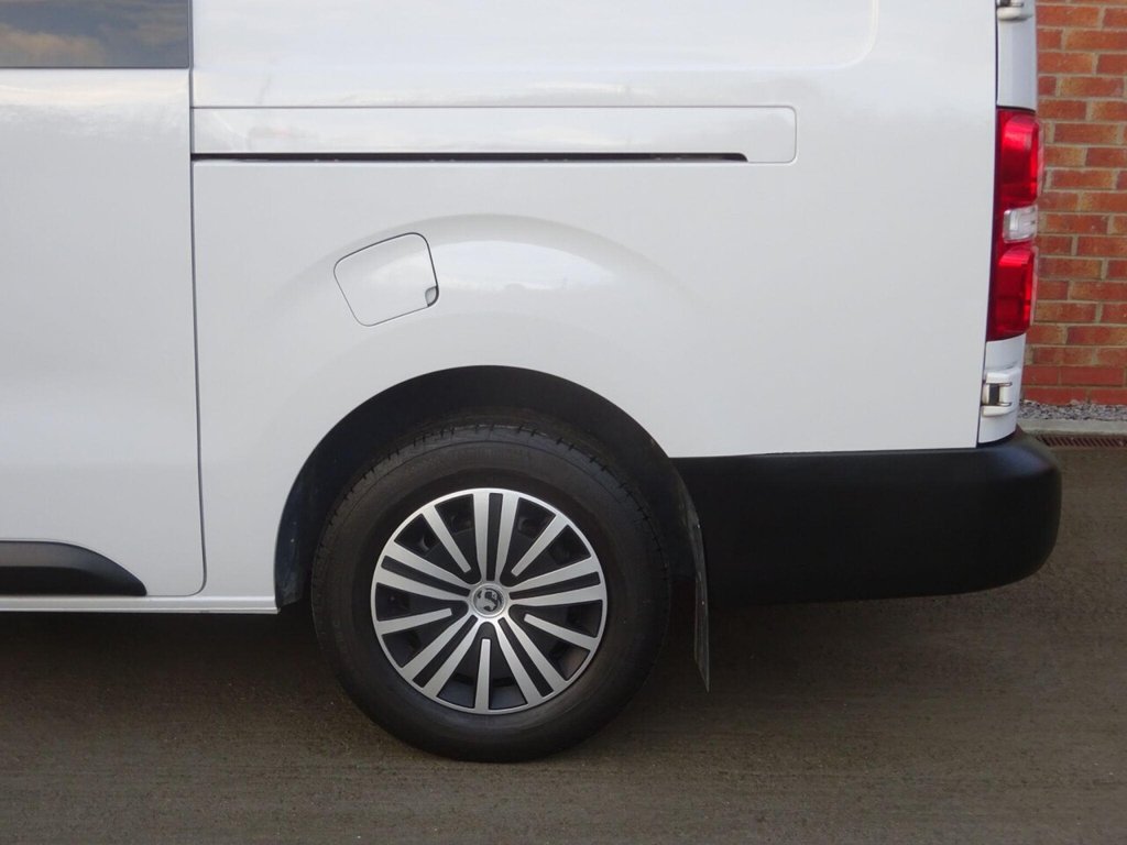 Used Vauxhall Vivaro 2022 for sale - 77164116: Photo 13