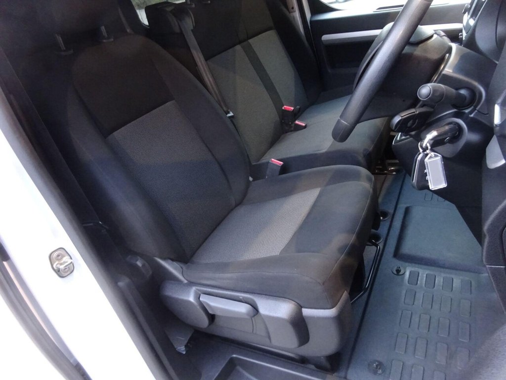 Used Vauxhall Vivaro 2022 for sale - 77164116: Photo 15