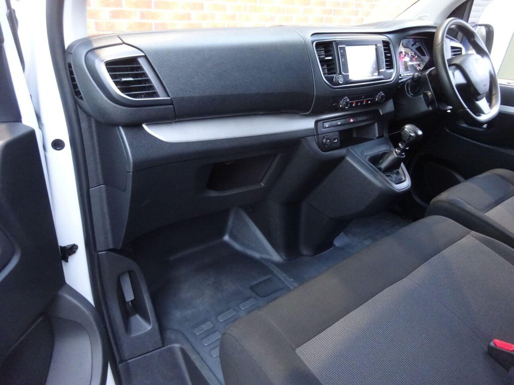 Used Vauxhall Vivaro 2022 for sale - 77164116: Photo 17