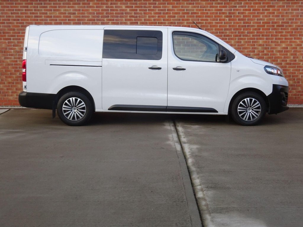 Used Vauxhall Vivaro 2022 for sale - 77164116: Photo 3