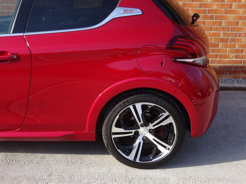 Used Peugeot 208 2018 for sale - 78158436: Photo 13