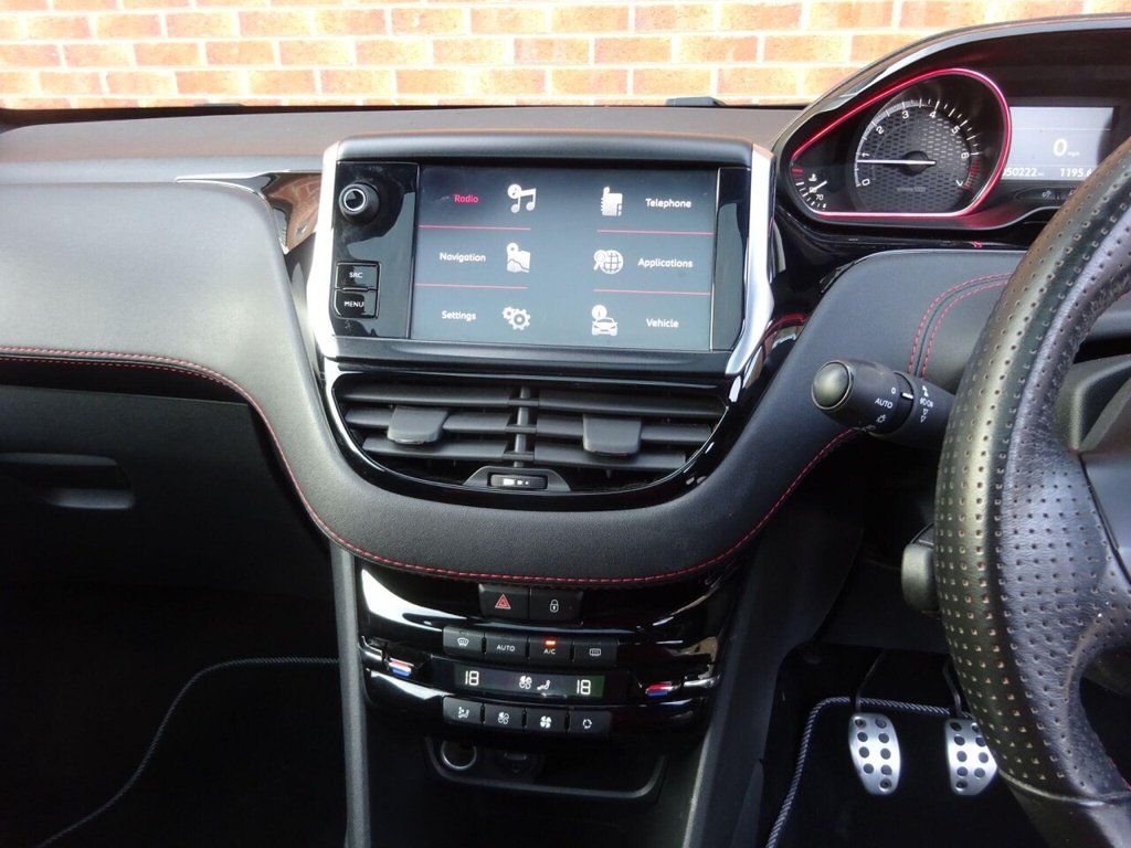 Used Peugeot 208 2018 for sale - 78158436: Photo 22