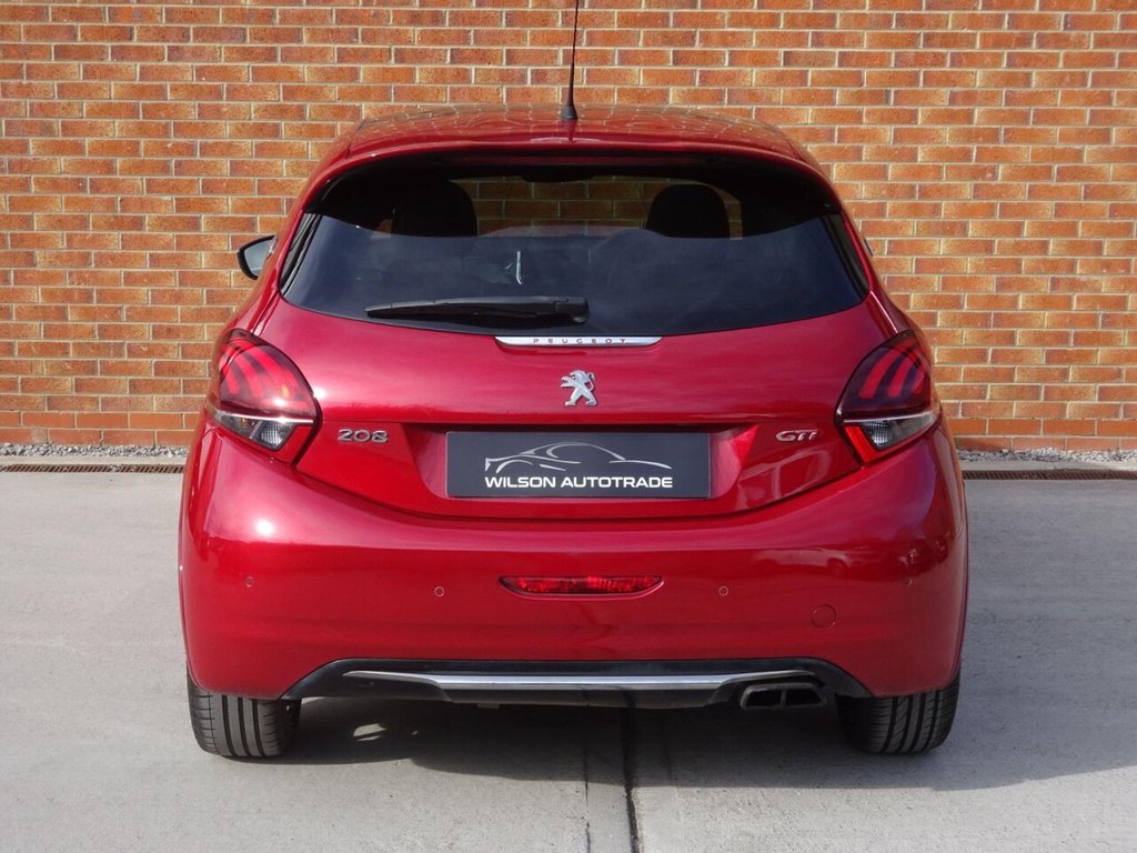 Used Peugeot 208 2018 for sale - 78158436: Photo 5