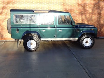 Used Land Rover Defender 2016 for sale - 78181119: Photo