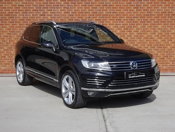 Used Volkswagen Touareg 2016 for sale - 78277591: Photo