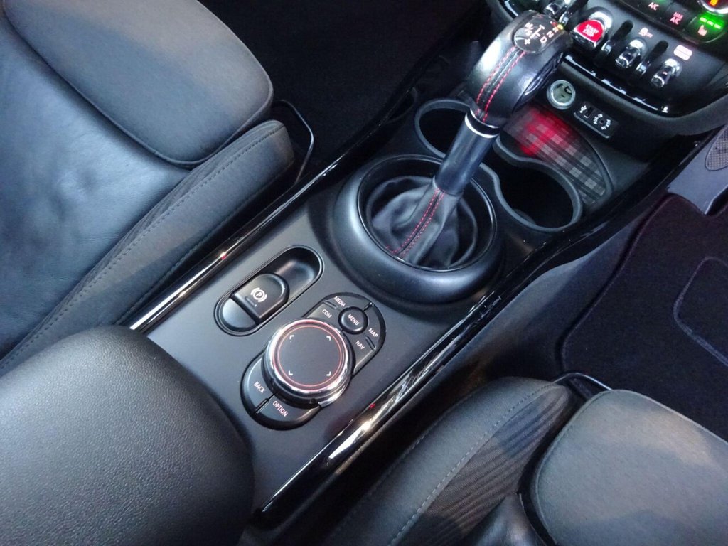 Used MINI Clubman 2017 for sale - 77232047: Photo 23