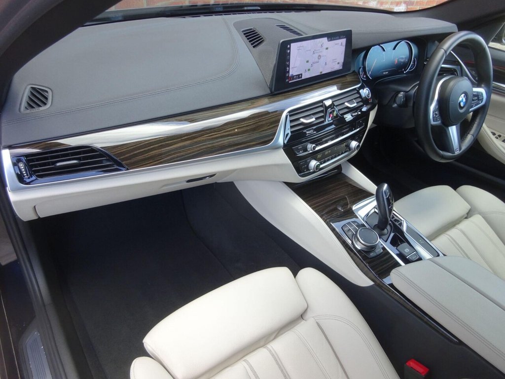 Used BMW 5 Series 2017 for sale - 77891223: Photo 18