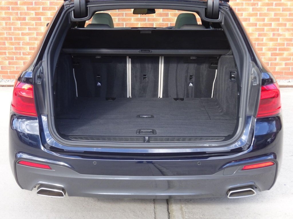 Used BMW 5 Series 2017 for sale - 77891223: Photo 44