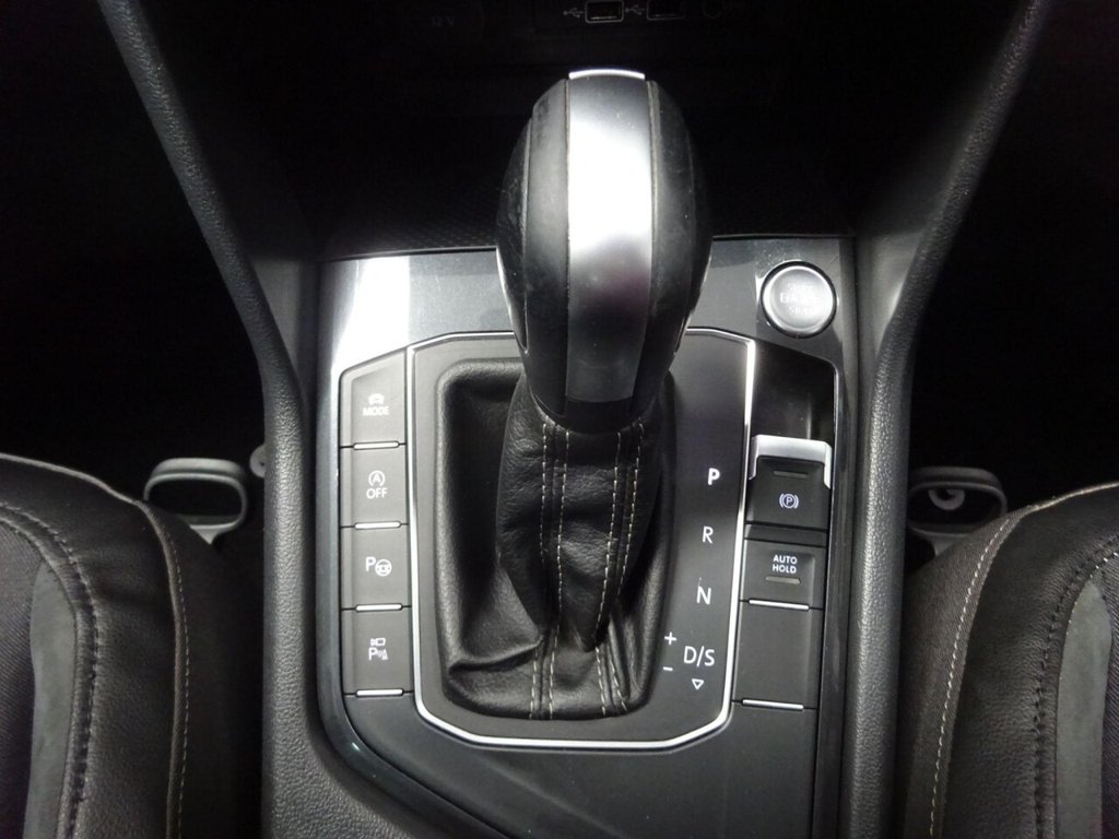 Used Volkswagen Tiguan 2020 for sale - 76098131: Photo 24