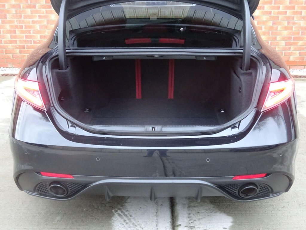 Used Alfa Romeo Giulia 2023 for sale - 77372887: Photo 37