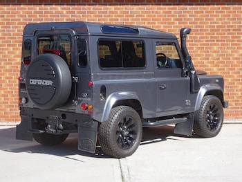Used Land Rover Defender 2016 for sale - 78458674: Photo