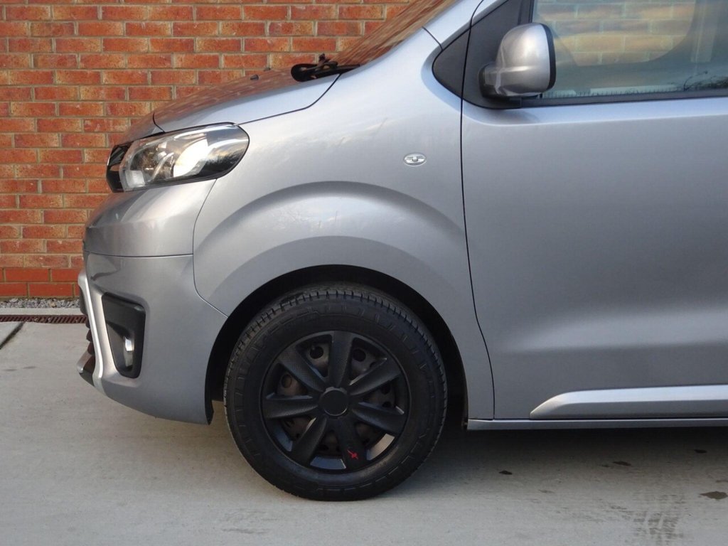 Used Toyota PROACE CITY Verso 2020 for sale - 76934625: Photo 11