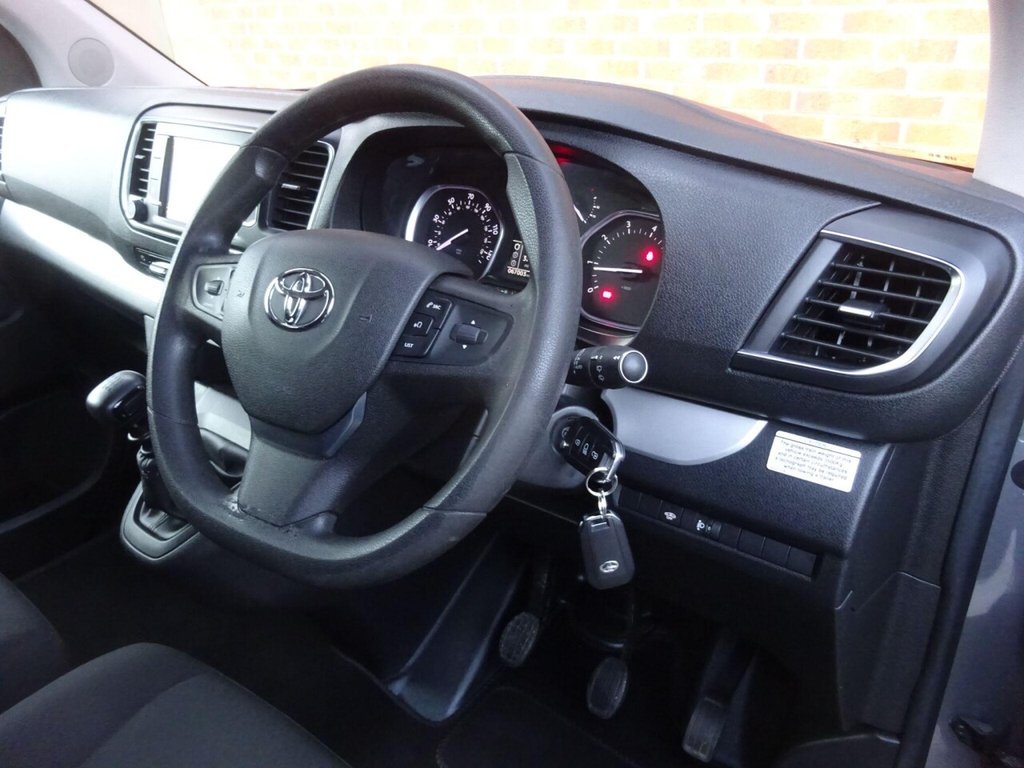 Used Toyota PROACE CITY Verso 2020 for sale - 76934625: Photo 27