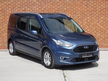 Used Ford Grand Tourneo Connect 2020 for sale - 78645475: Photo