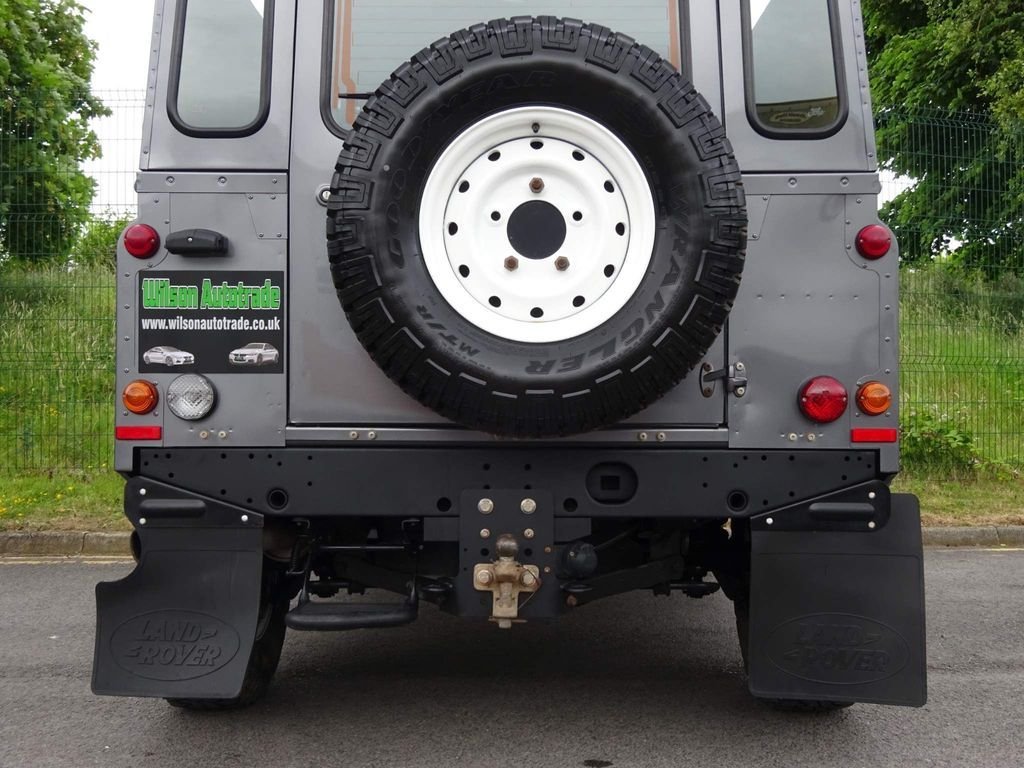 Used Land Rover Defender 2016 for sale - 76202841: Photo 14