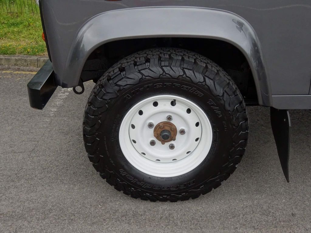 Used Land Rover Defender 2016 for sale - 76202841: Photo 16