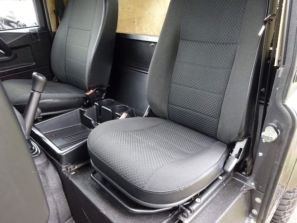 Used Land Rover Defender 2016 for sale - 76202841: Photo 23