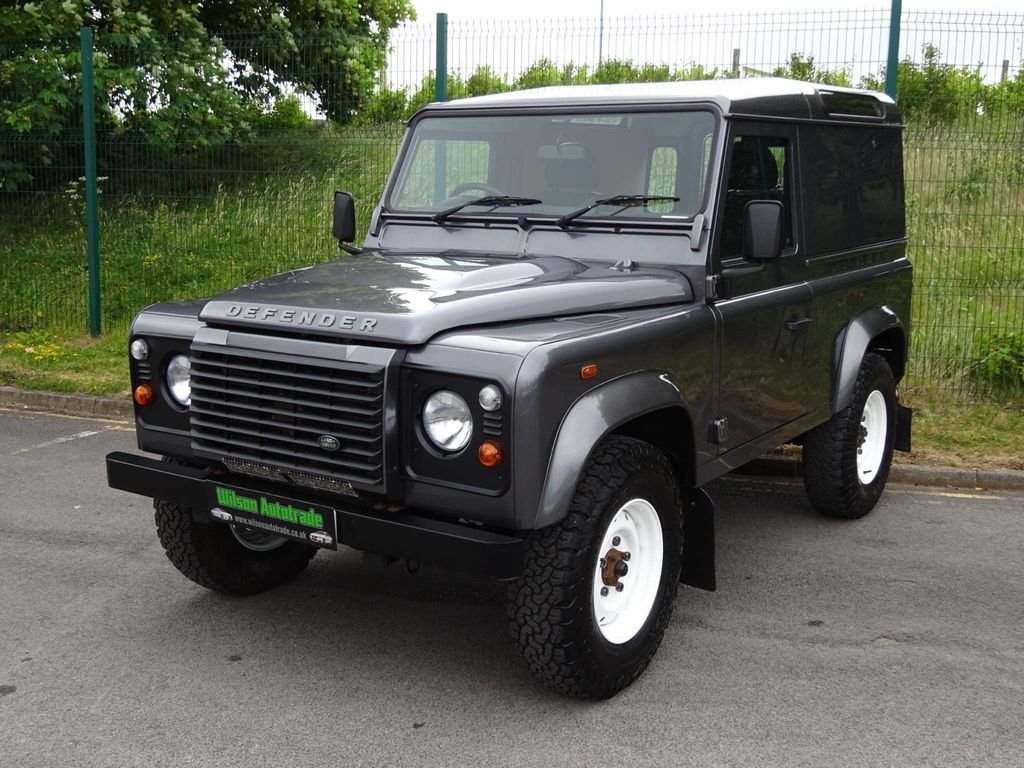 Used Land Rover Defender 2016 for sale - 76202841: Photo 7