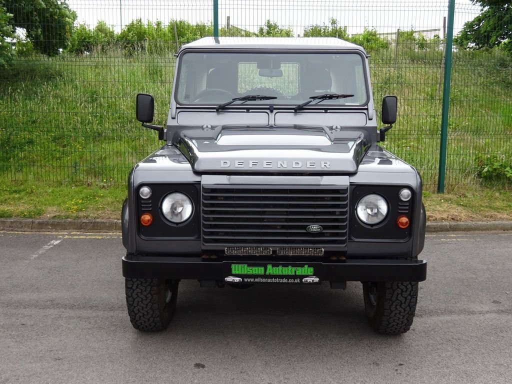 Used Land Rover Defender 2016 for sale - 76202841: Photo 8