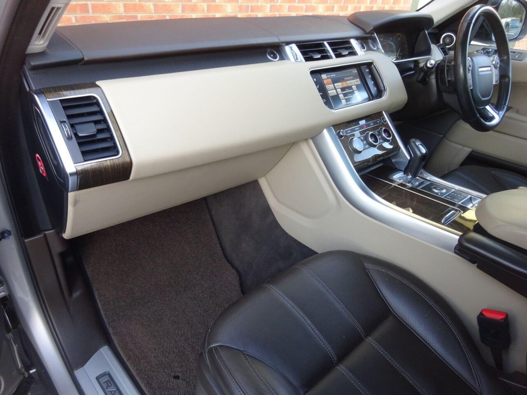 Used Land Rover Range Rover Sport 2016 for sale - 77014251: Photo 18