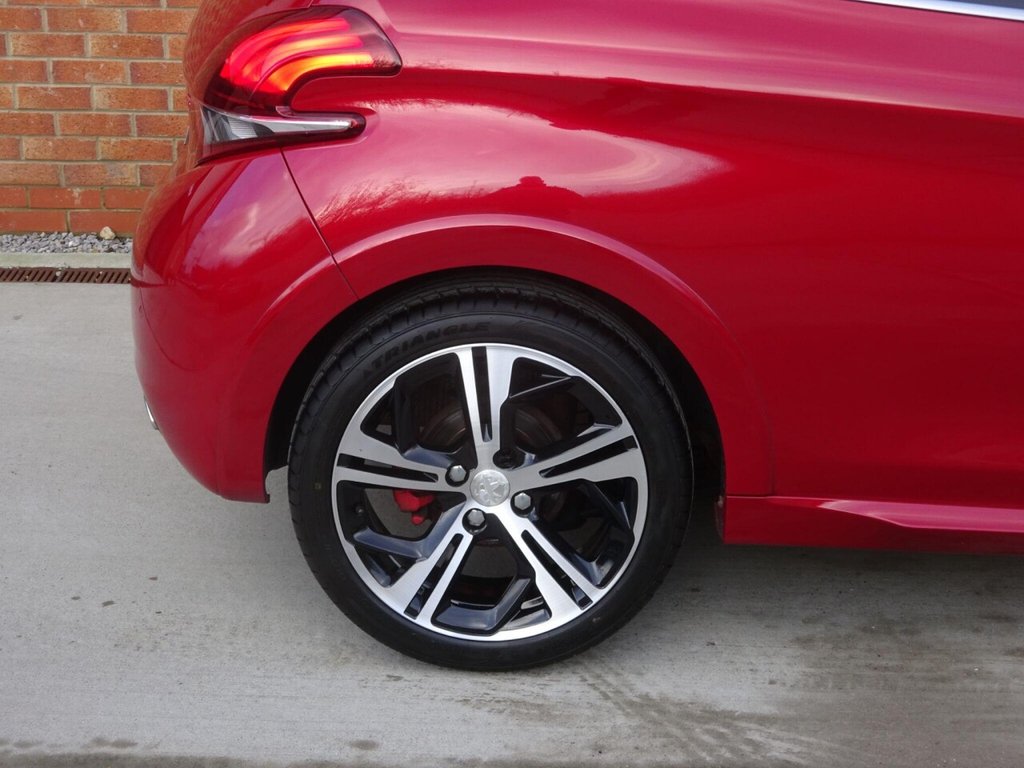 Used Peugeot 208 2017 for sale - 77263322: Photo 12