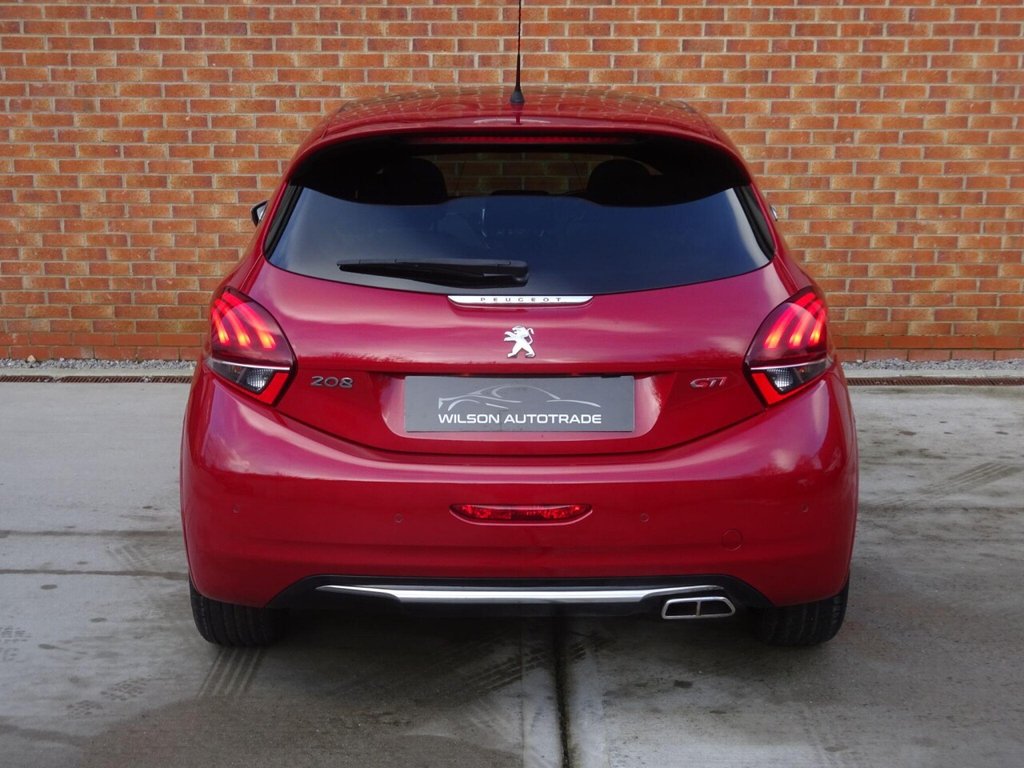 Used Peugeot 208 2017 for sale - 77263322: Photo 5